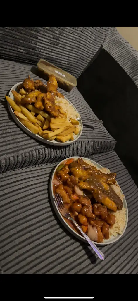 Holly Johns_UMAMIS_Essendine_review