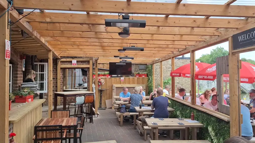 The Chequers Inn, Aylesford restaurant in Aylesford