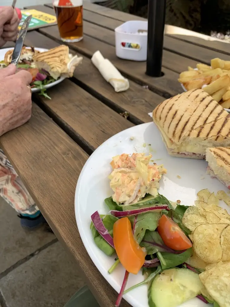 Menu_The Crown_Essendine_image_8