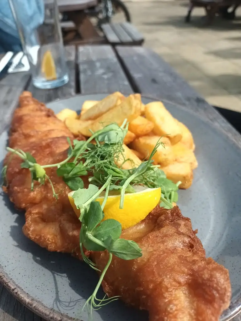 Menu_The White Lion Inn_Essendine_image_2