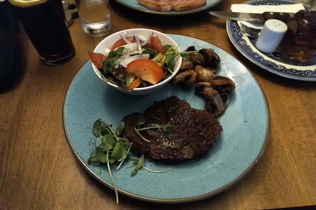 Menu_The White Lion Inn_Essendine_image_7