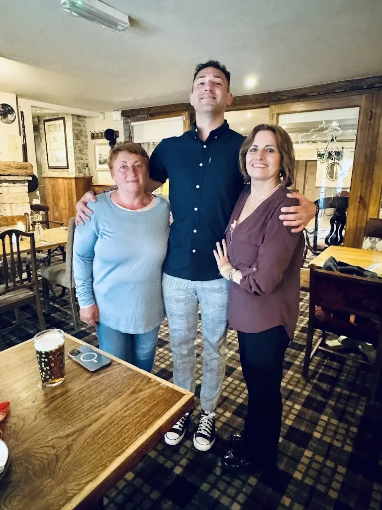 Tamas_The White Lion Inn_Essendine_review