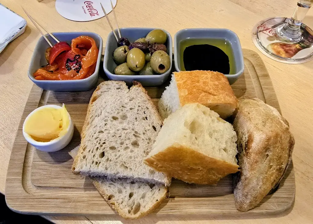 The White Lion Inn_Essendine_slider_image_3