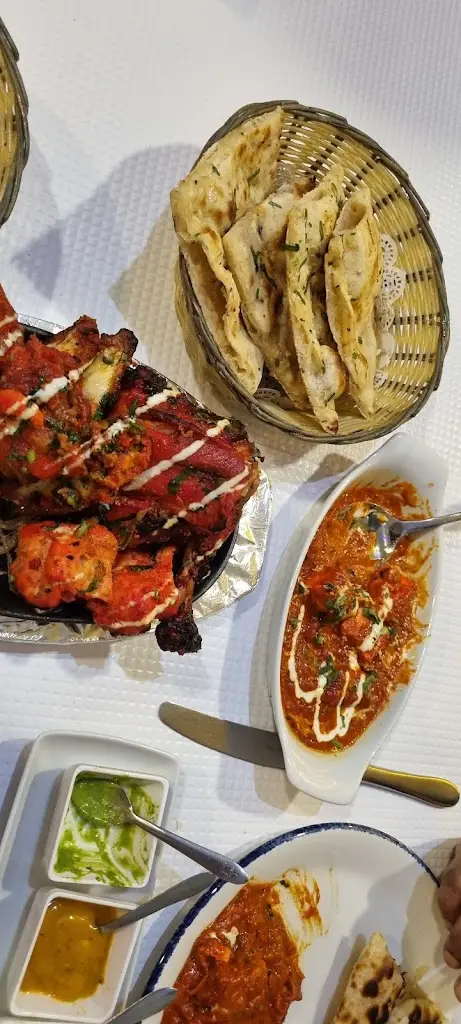 Jayeshkumar Patel_Royal Spice_Eton Wick_review