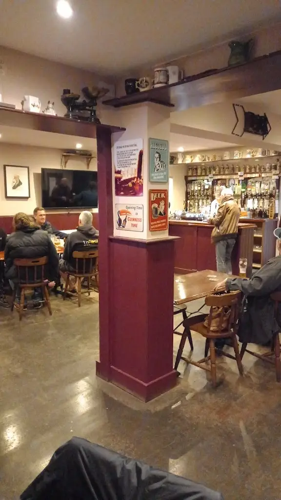 Antoni Pardo_Greyhound Public House_Eton Wick_reseña