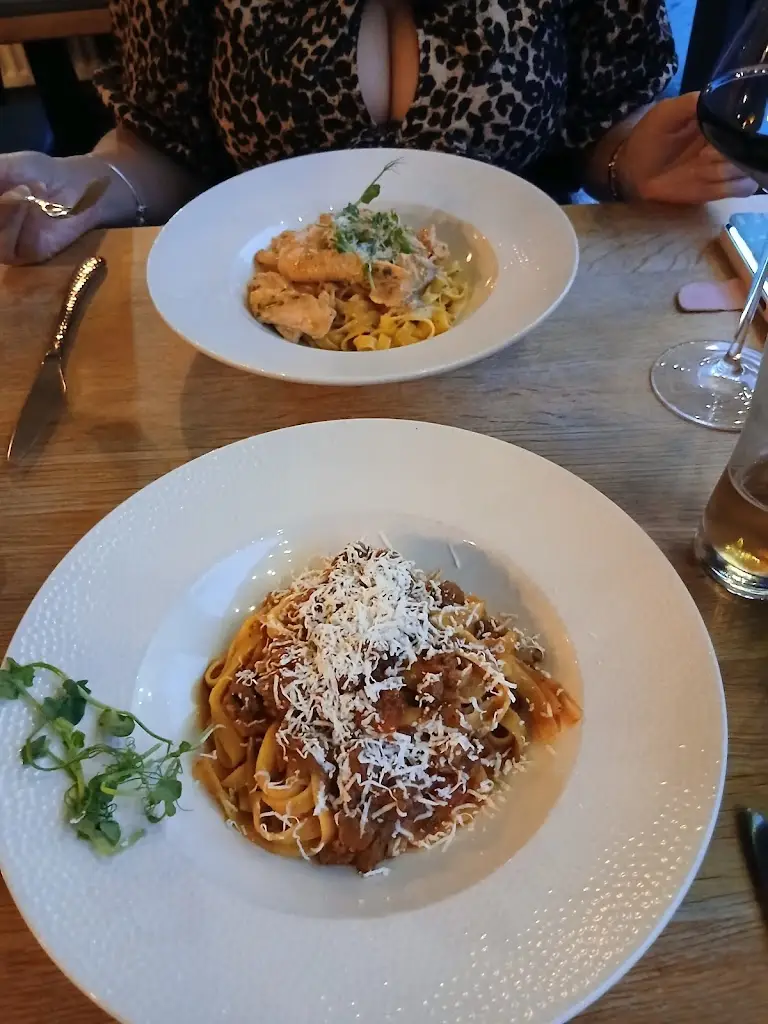 M Miller_Galo's kitchen_Addingham_review
