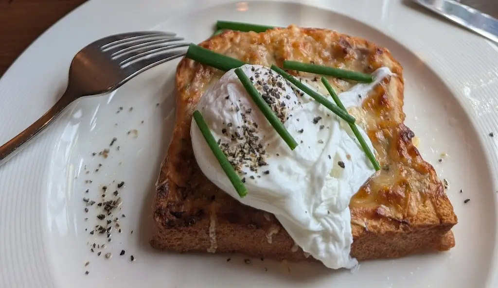 Trevor Nott_Côte Exeter_Exeter_review