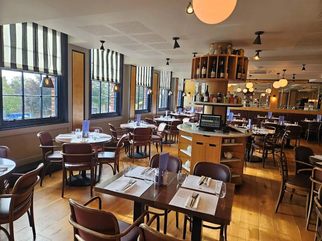 Côte Exeter restaurant in Exeter