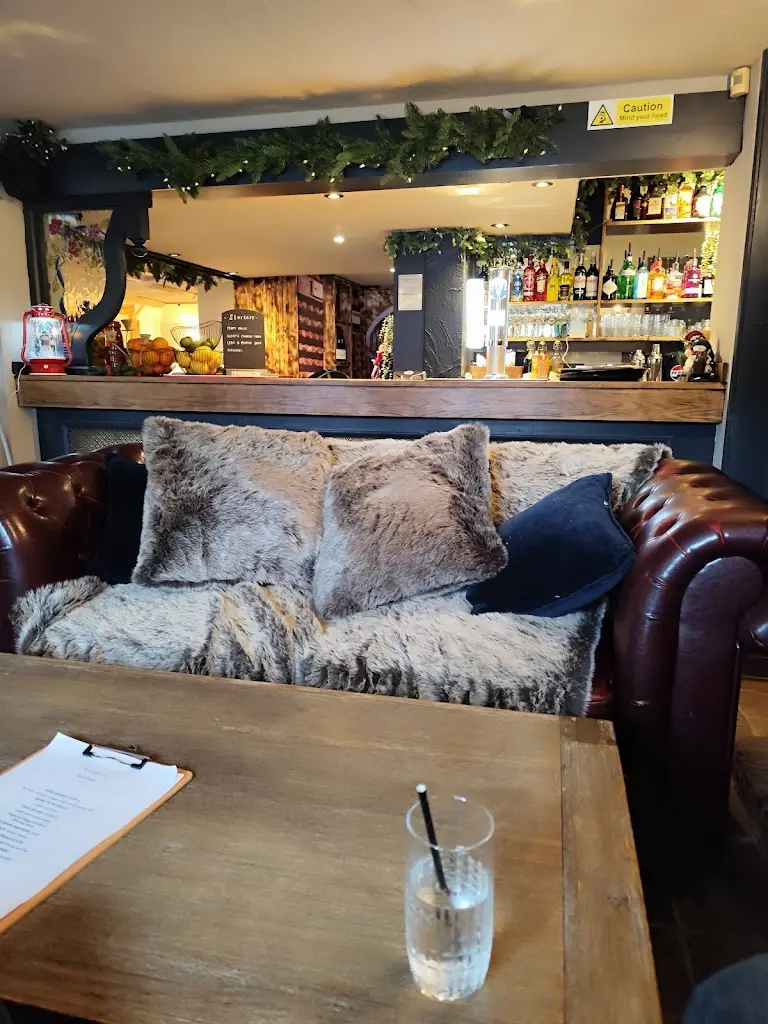 The Golden Pot Restaurant in Eversley