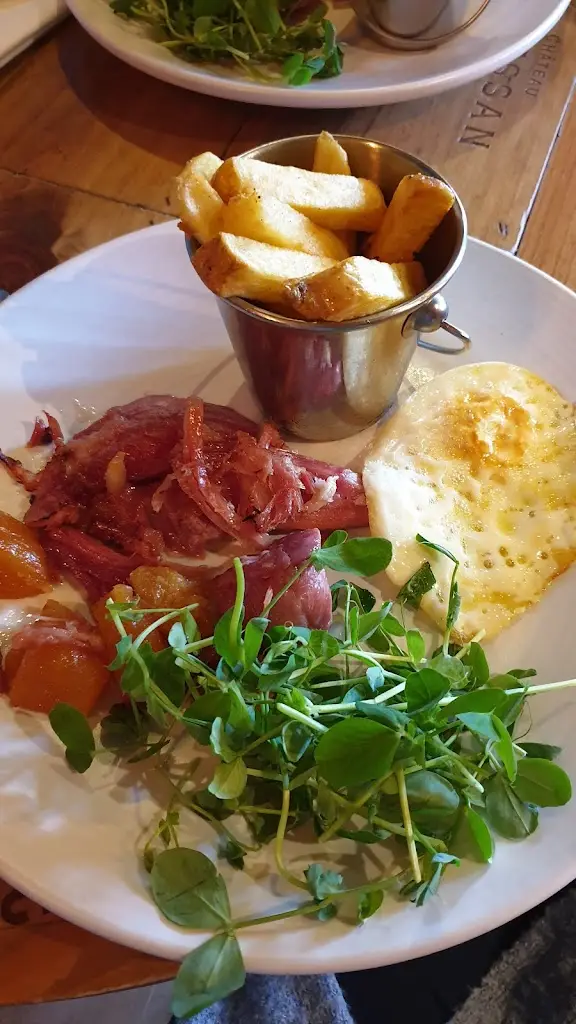 Menu_The Frog & Wicket, Eversley_Eversley_immagine_9