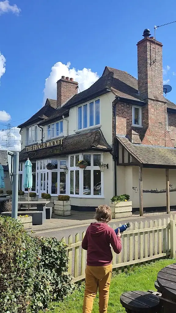 The Frog & Wicket, Eversley_Eversley_slider_image_2