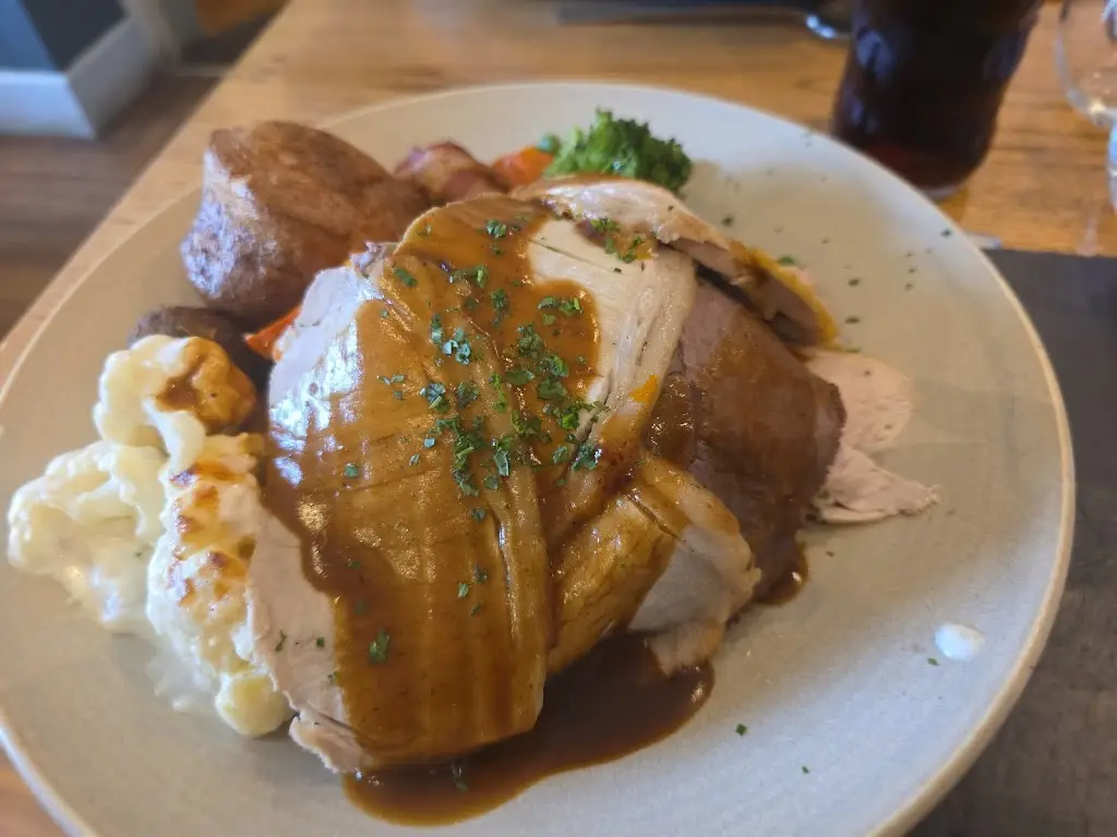 The Elm Tree Inn_Emneth_slider_image_3