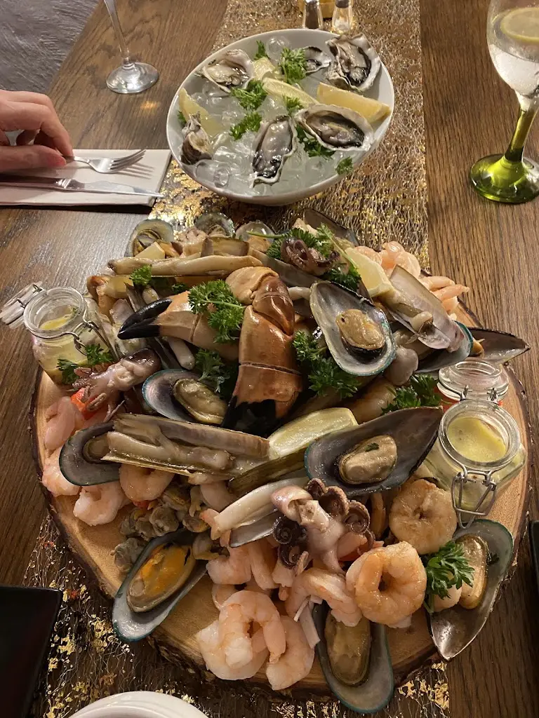 Carmel Cotter_Blues Restaurant & Bar_Emneth_review