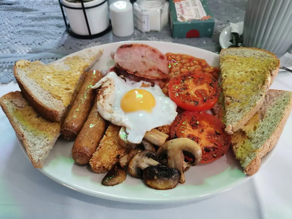 Menu_Sweet Things Savoury_Emneth_image_4