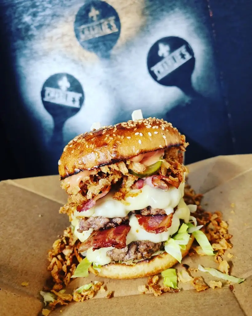 Charlie's_Emneth_slider_image_2