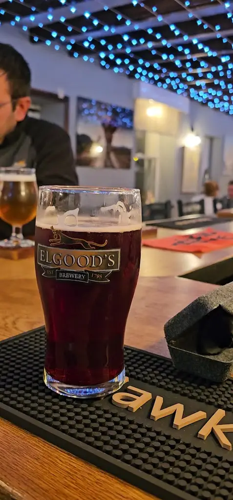 pechorin1427_The Red Lion_Emneth_review