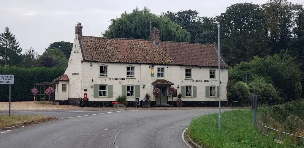 The Rising Sun Inn restaurante en Emneth