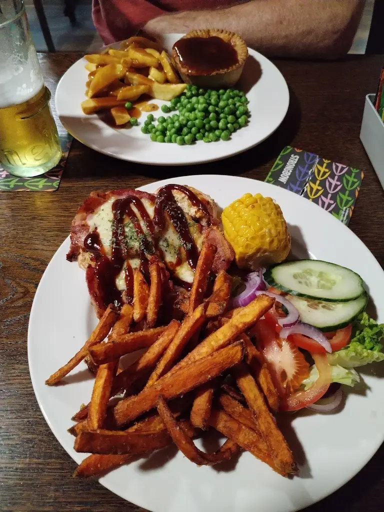 Julie Harmsworth_Duke's Steakhouse_Emneth_review