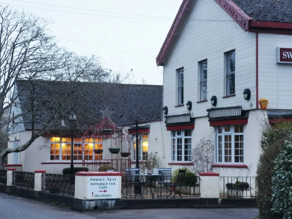 Swans Nest_Exminster_slider_image_3