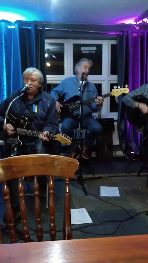 Bricklayers Arms_Aylesford_slider_image_2