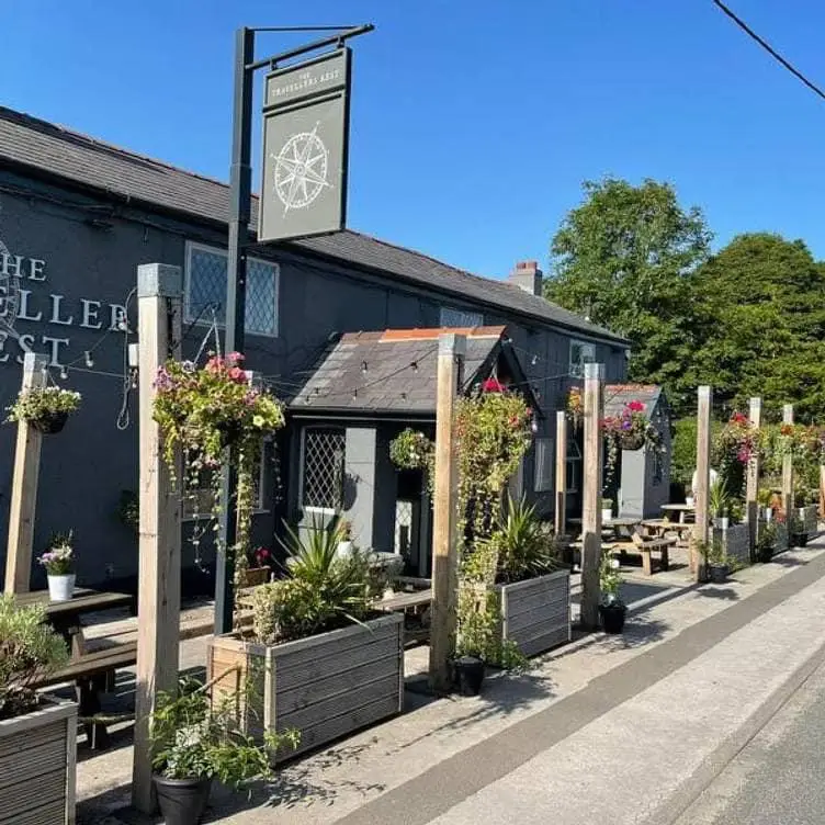 Travellers Rest restaurant in Euxton