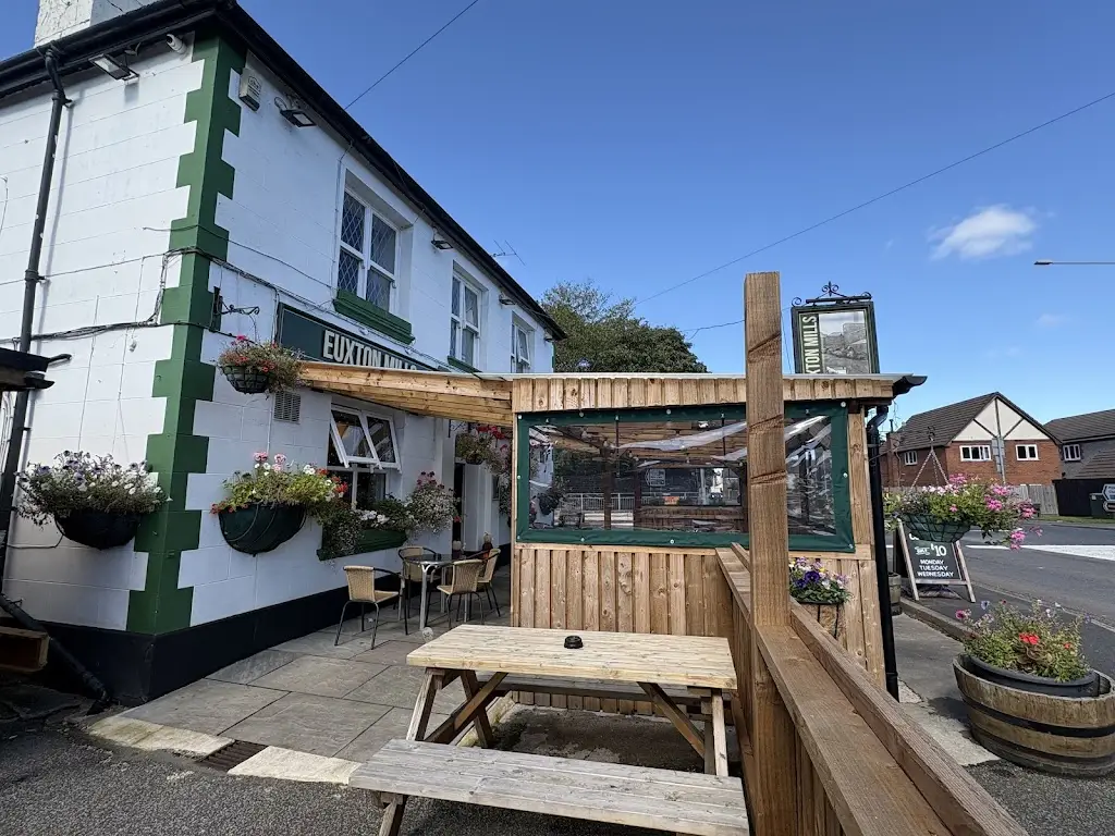 Angela Williams_Euxton Mills_Euxton_review