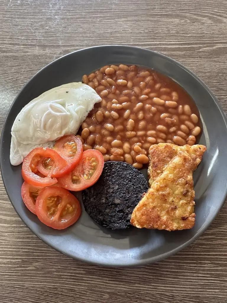 Chris Moss_Twenty Seven_Euxton_review