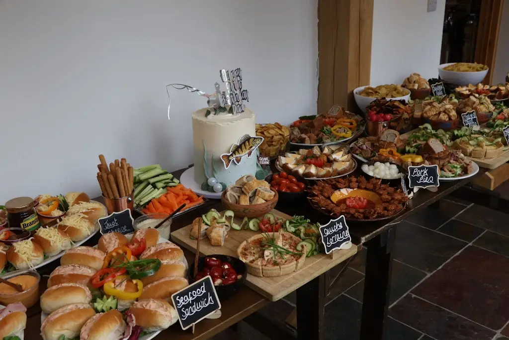 Hawk & Buckle_Etwall_slider_image_2