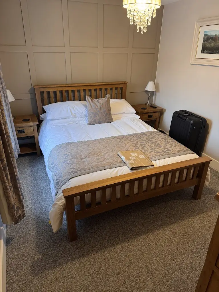 Emily Allard_The Temple Bar Inn_Ewyas Harold_review