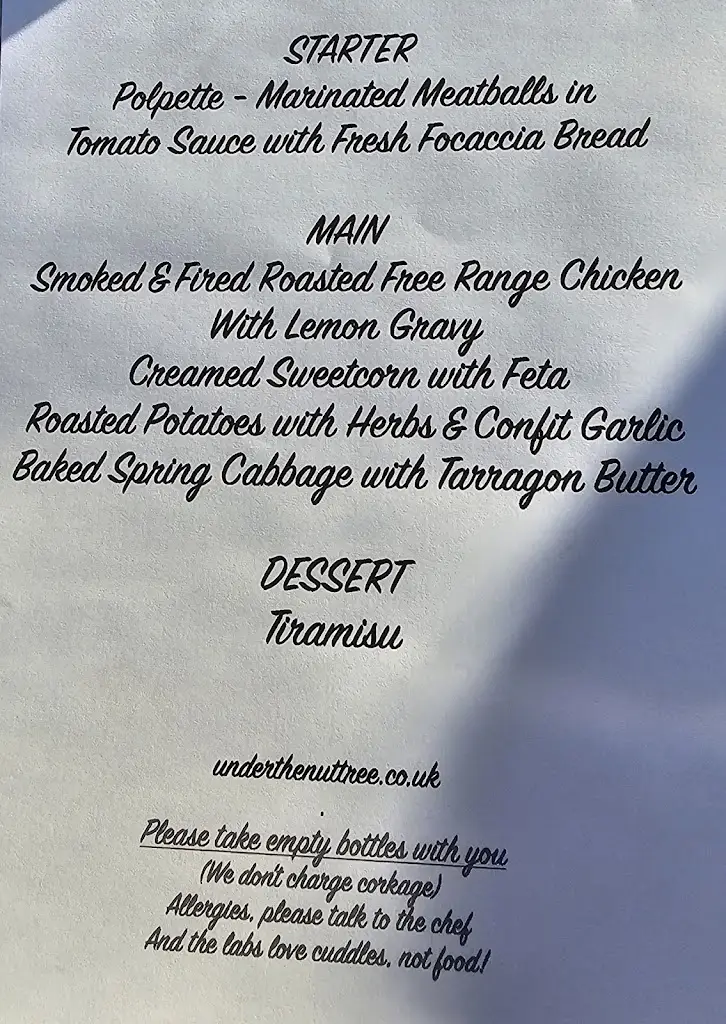 Menu_Under The Nut Tree_Ewyas Harold_immagine_2