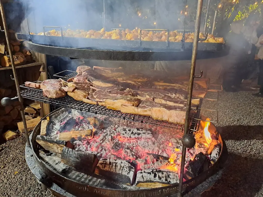 Menu_Under The Nut Tree_Ewyas Harold_immagine_8