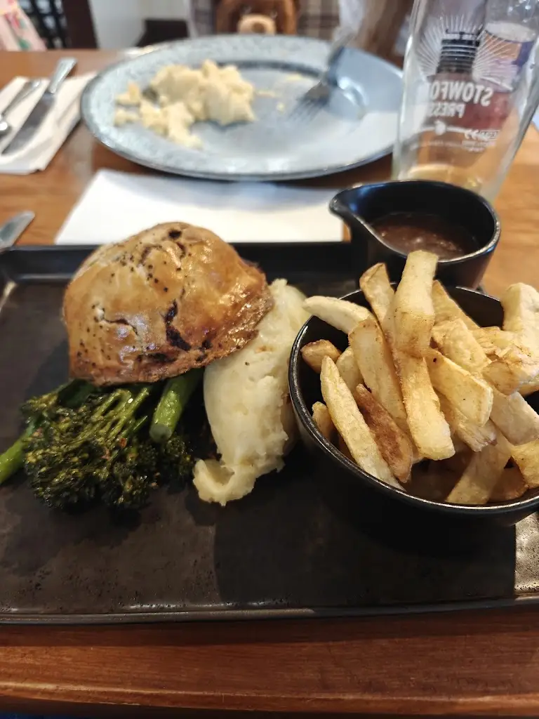 Chris Gamble_The Bay Horse Inn_Ewyas Harold_review