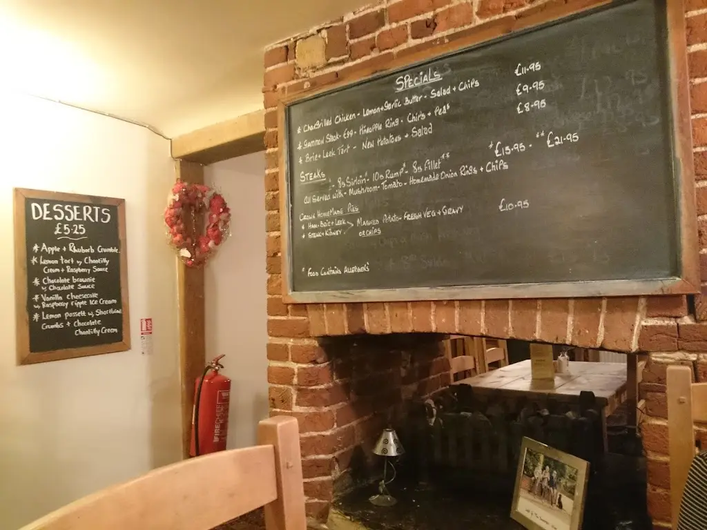 Menu_The Crown Inn_Eythorne_image_3