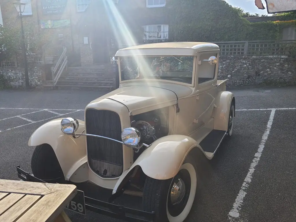 Sierra Survival & Vanlife_The Crown Inn_Eythorne_review