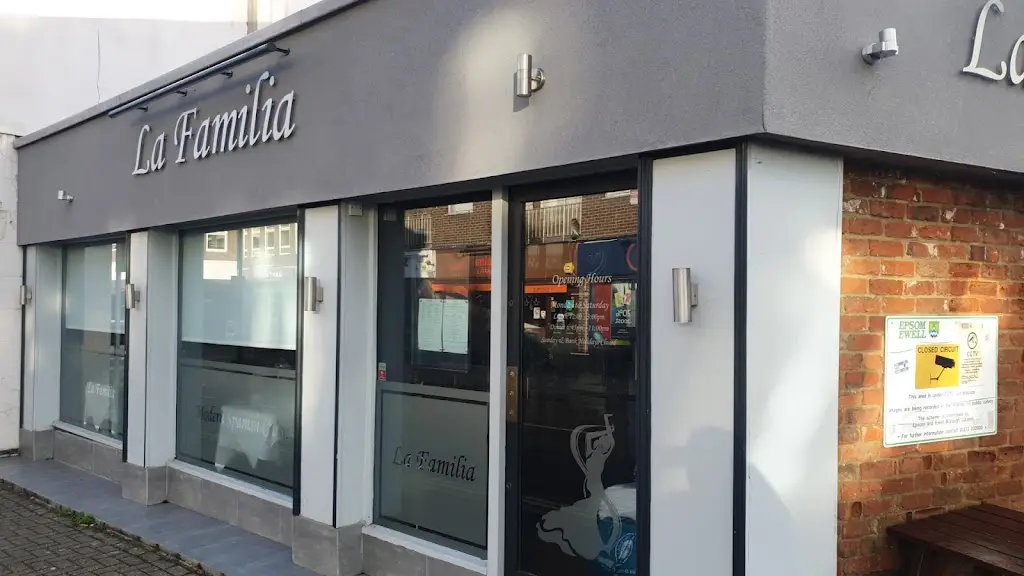 La Familia Restaurant Restaurant in Ewell