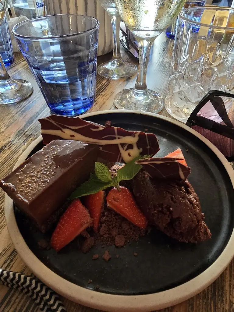 Sheona Harley_Bordelaise Ewell_Ewell_recensione