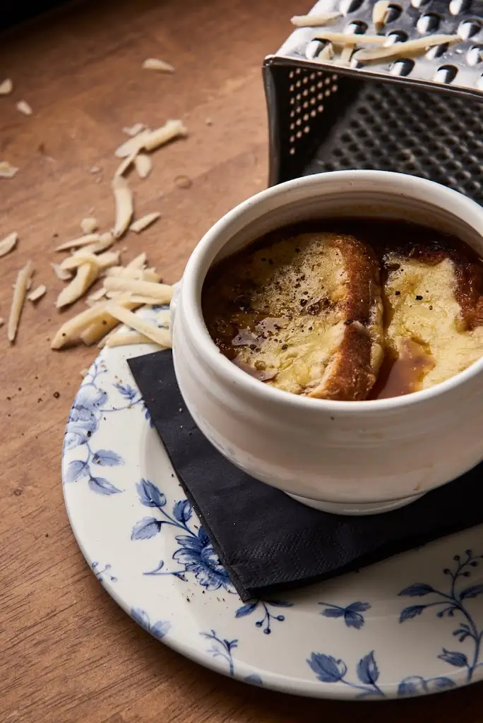 Bordelaise Ewell_Ewell_slider_image_3