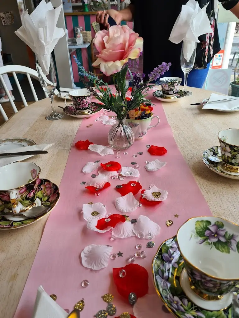 All Things Nice_Ewell_slider_image_3