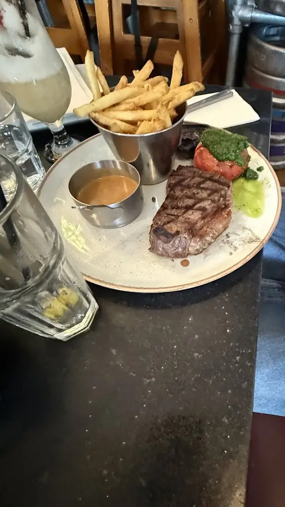 Ted S._The Shed_Falmouth_review