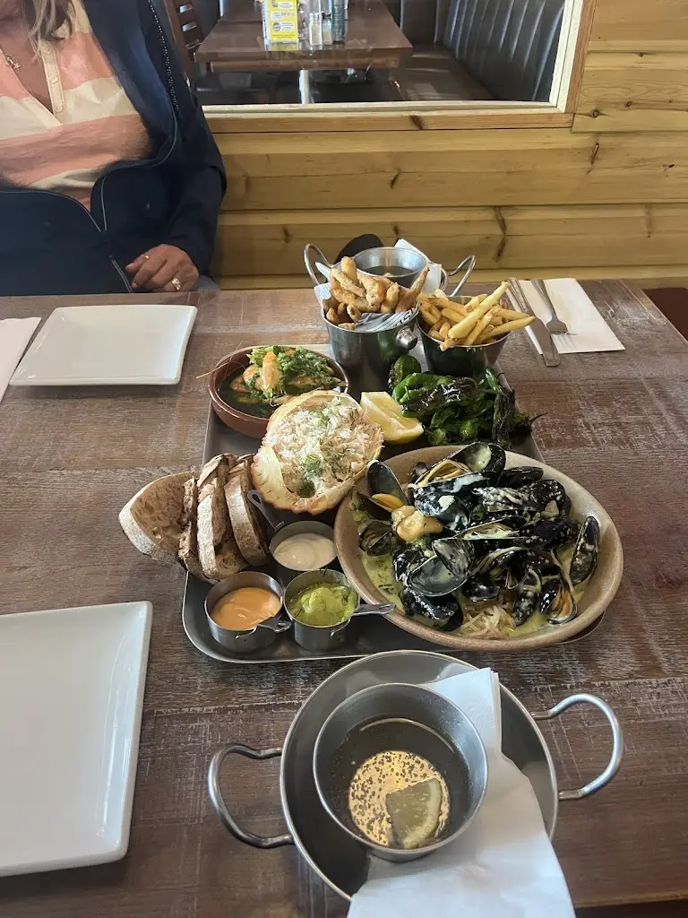 John & Keely_The Shed_Falmouth_review