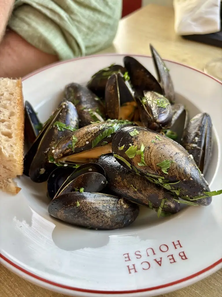 mia mausolle_Beach House Falmouth_Falmouth_review