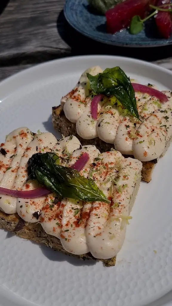 Beach House Falmouth_Falmouth_slider_image_2