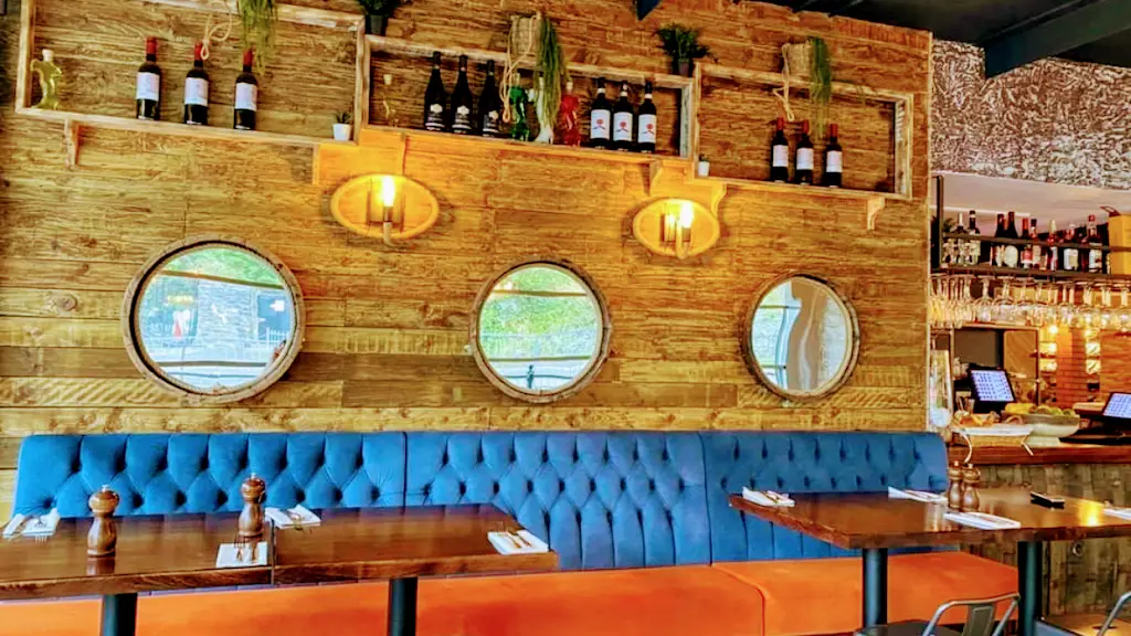 La Rocca Italian Restaurant restaurant in Axbridge