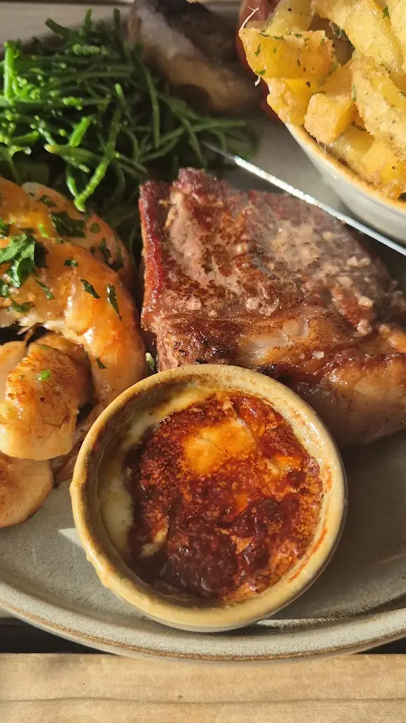 Del “Somerset83” Ellis_River Exe Cafe_Exmouth_review