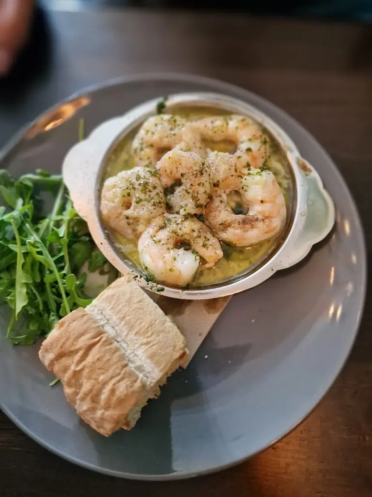 Olive Lounge_Exmouth_slider_image_3