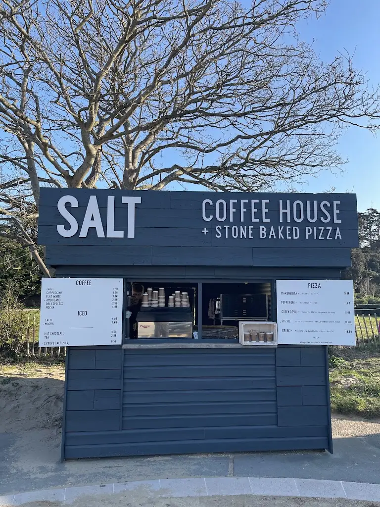 Matt Roberts_SALT_Exmouth_review