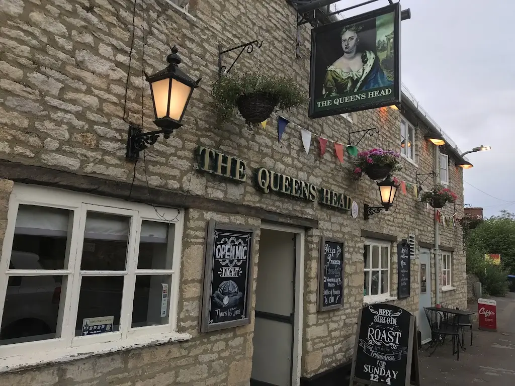 The Queens Head ristorante a Eynsham