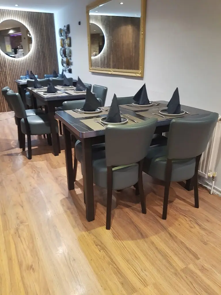 Ready Steady Spice_Eynsham_slider_image_1