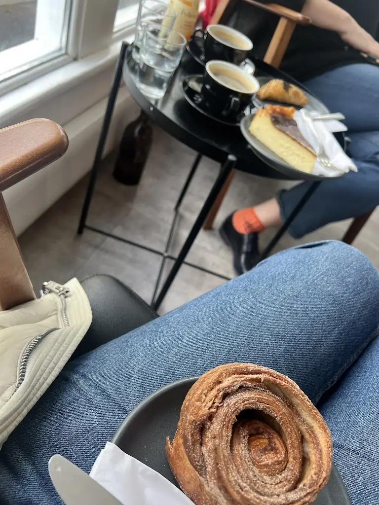 Polina Simakova_Lyall & Co Café Eynsham_Eynsham_review