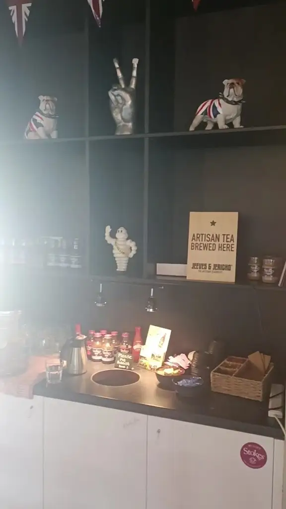 Kingsley Café_Eynsham_slider_image_2